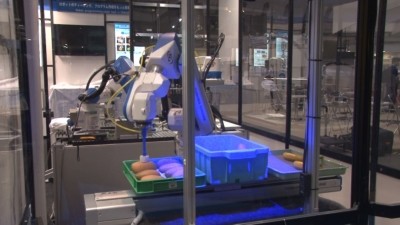 The use of robot vision systems can help promote food safety and eliminte the potetil of cross contamination. Image: TM Robotics